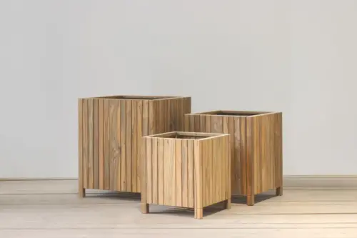 Product image of the product “Set of wooden planter, cubic form made from teak wood, in the size 45, 55 and 65 cm ”